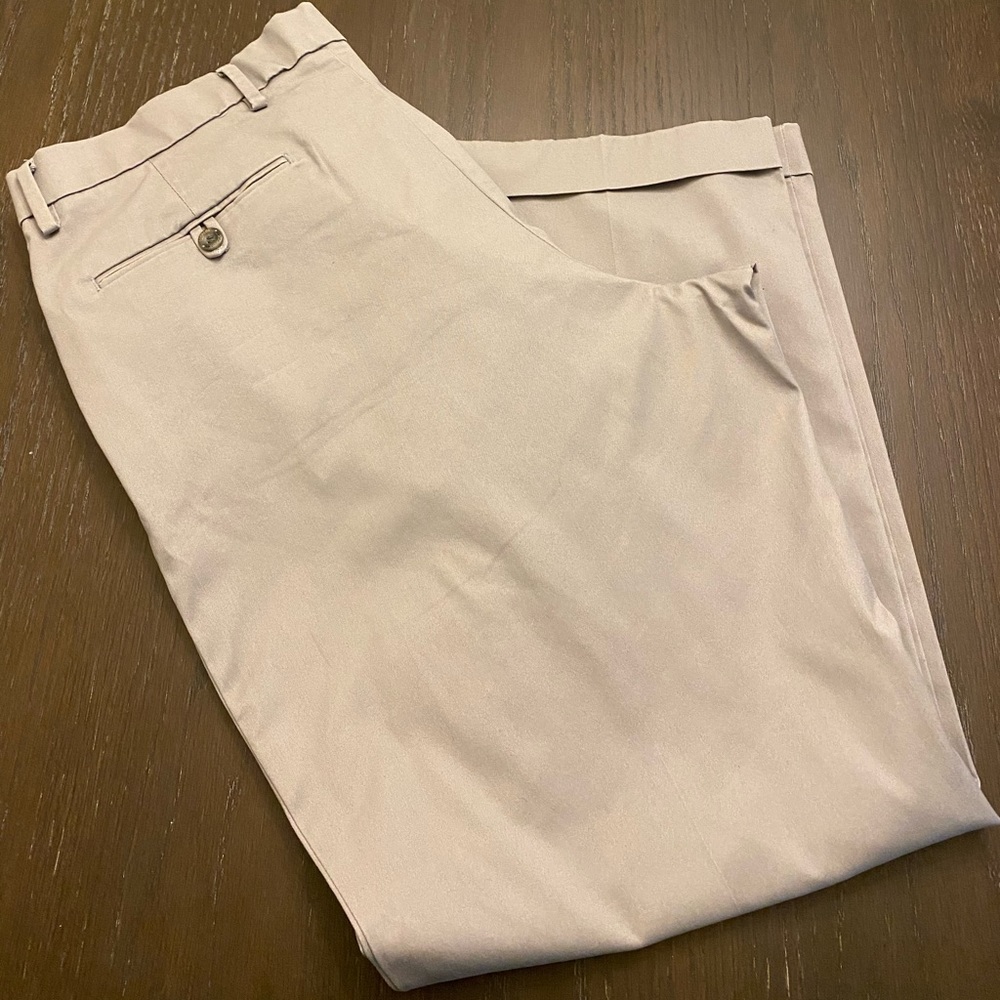 Dockers Khaki